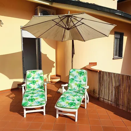 Casa Spaziosa E Comoda Vicino Al Centro Vakantiehuis Montecatini Terme