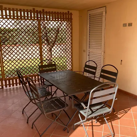 Casa Spaziosa E Comoda Vicino Al Centro בית נופש